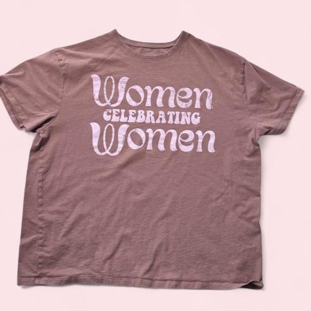 Grayson Threads Women's Graphic T-shirt